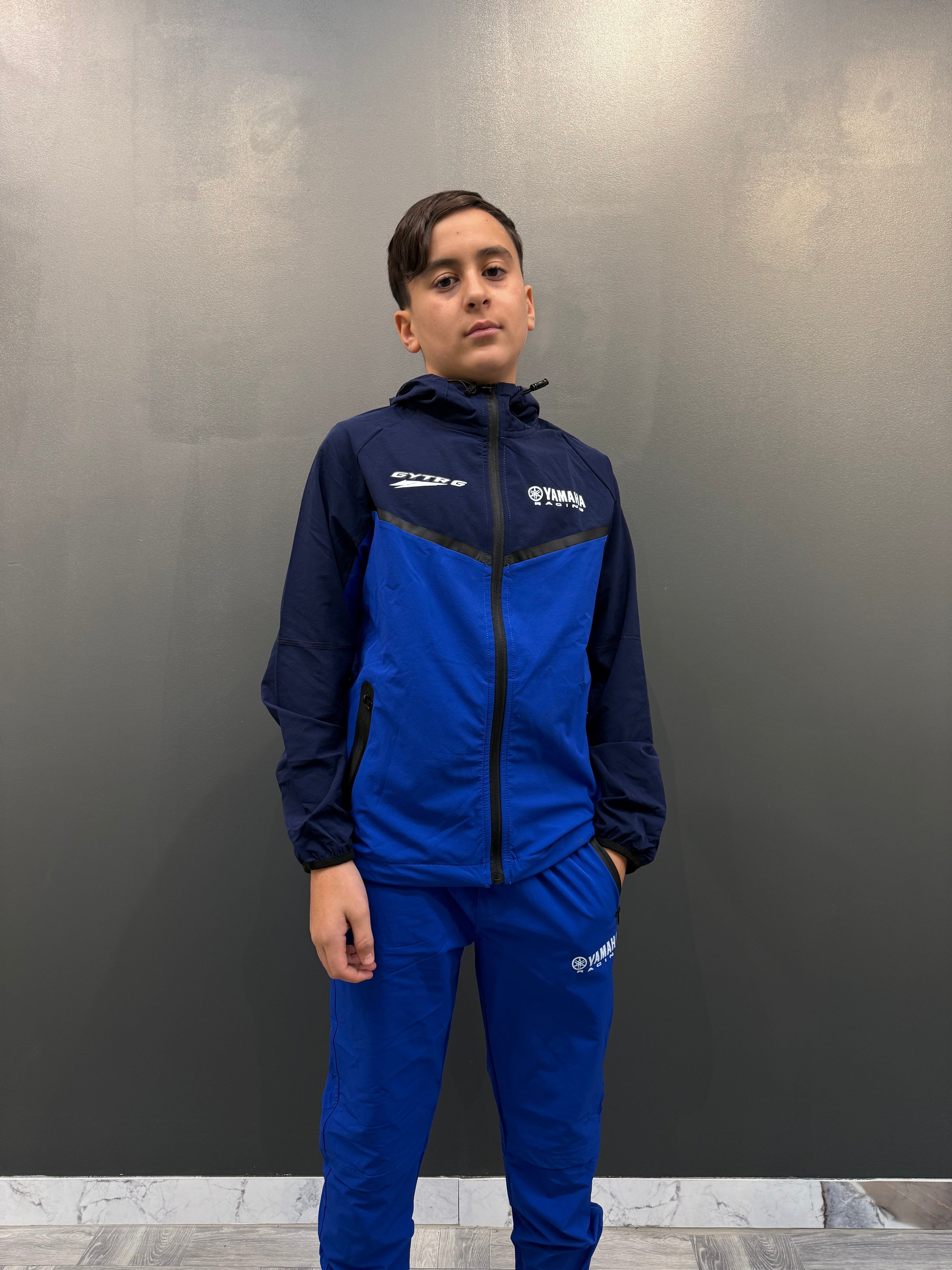 Ensemble Yamaha Kid – double bleu avec détails noir