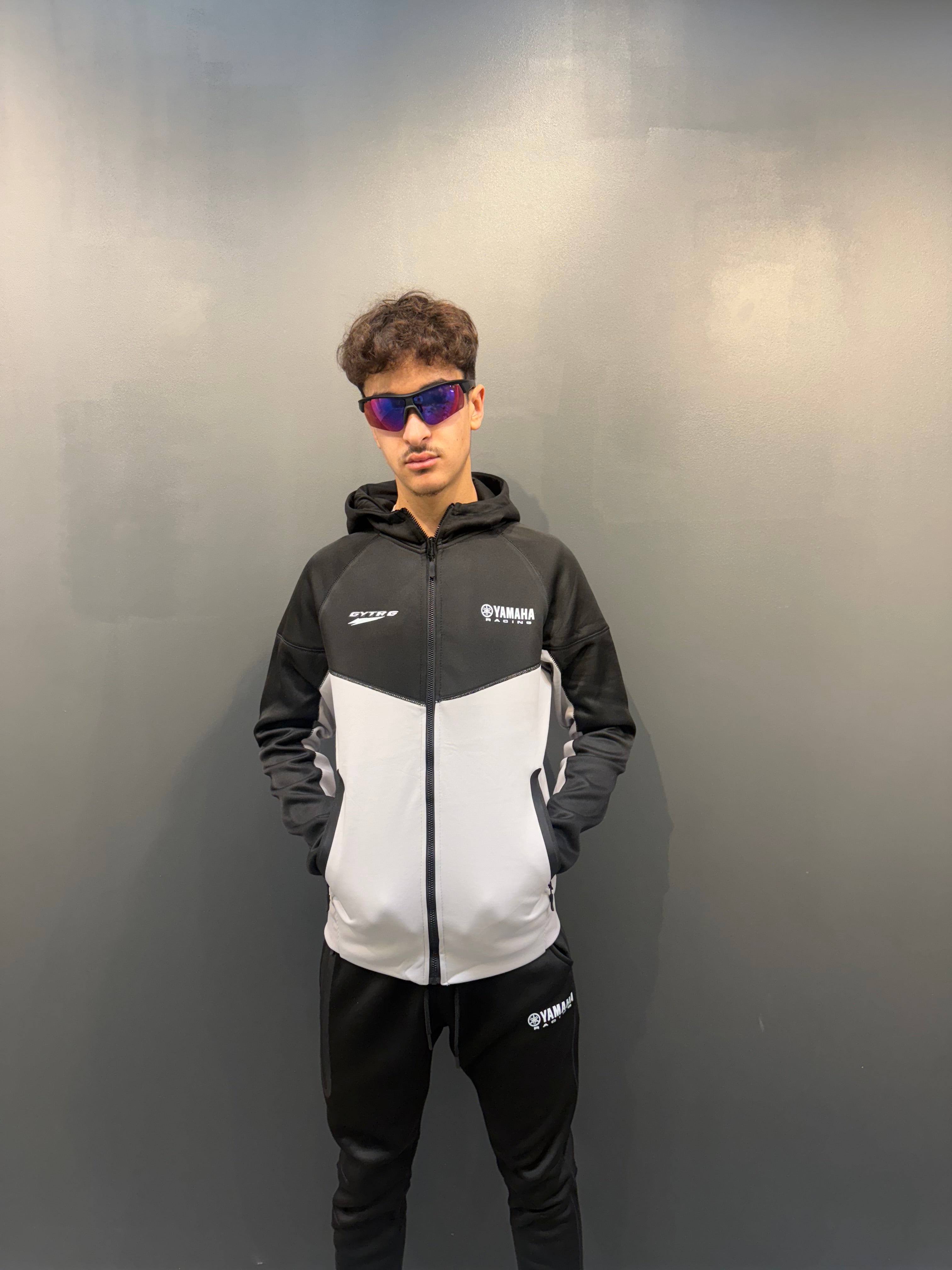 Ensemble survêtement Yamaha Urban Track Edition - Noir & Blanc