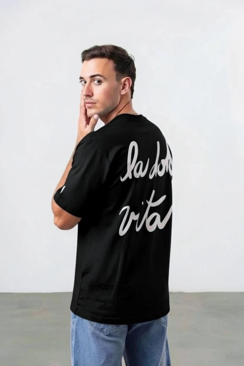 T-Shirt "La Dolce Vita" – Édition Signature Cursive