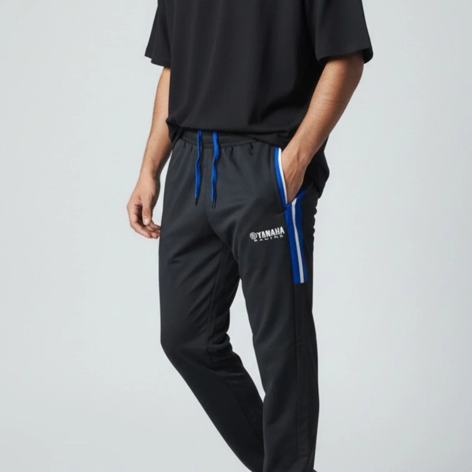 Ensemble survêtements Yamaha Premium Line – Noir accent Bleu latéral